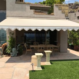Retractable Awnings for residential